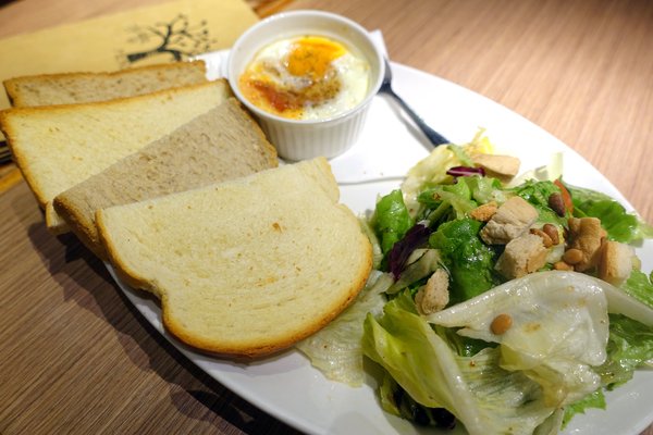 沐樂咖啡:(胖樺食記)台北東區推薦咖啡聽「沐樂咖啡」,近華山1914文化創意產業園區/巧克力布朗尼/不收一成服務費/捷運忠孝新生站