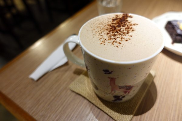 沐樂咖啡:(胖樺食記)台北東區推薦咖啡聽「沐樂咖啡」,近華山1914文化創意產業園區/巧克力布朗尼/不收一成服務費/捷運忠孝新生站