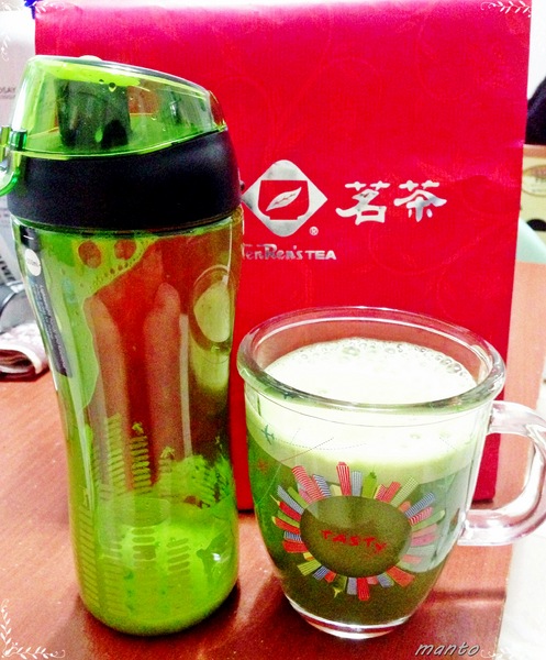 天仁茗茶 綠茶粉：〞口碑卷〞 天仁茗茶 御選綠茶粉 。 誰說綠茶只能用熱水泡 冷水也能泡好茶