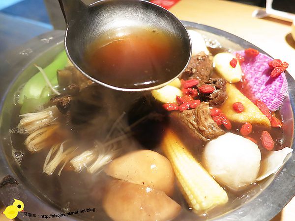 【板橋】鬼椒一番鍋-挑戰你的嗆辣程度-江子翠捷運站