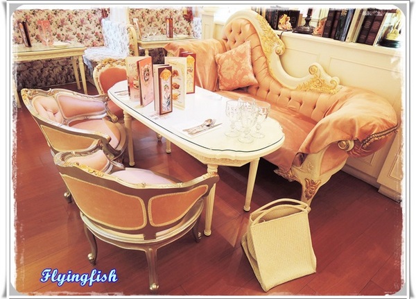 Victoria Garden 維多利亞花園：✜ 享受巴洛克式宮廷般夢幻公主風下午茶－「維多利亞花園Victoria Garden」