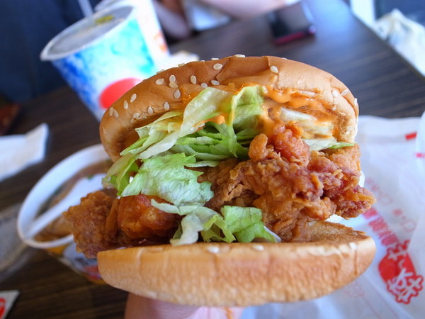 丹丹漢堡(安平店)：＜台南｜中西式套餐＞我愛丹丹漢堡！！！