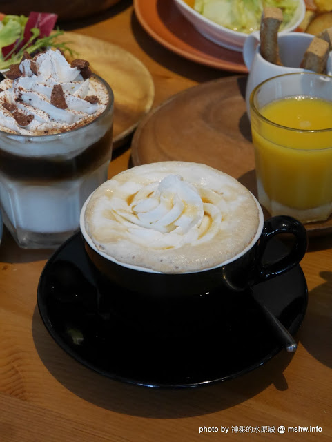 POND BURGER CAFE：【食記】台北Pond Burger Cafe 早午餐.漢堡.輕食@信義國際會議中心&世界貿易中心-捷運MRT台北101/世貿 : 食材新鮮,口味創新,下午茶也能享受美味私房漢堡