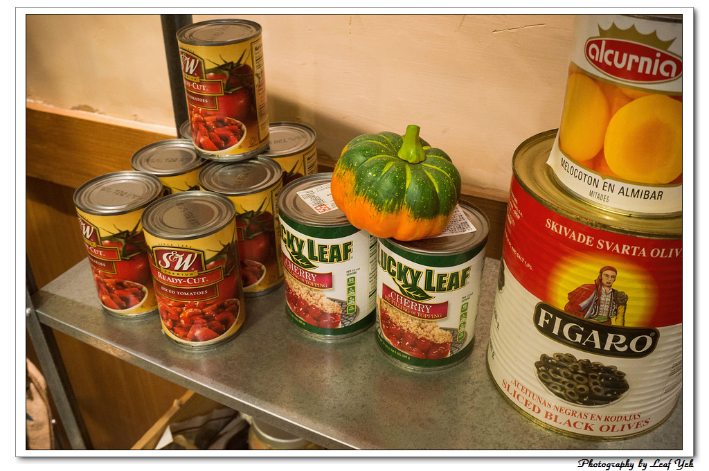 POND BURGER CAFÉ,捷運101站,牛小排漢堡,早午餐,有包廂,咖啡館裡的秘辛(製)漢堡,基隆路咖啡館,信義線美食,信義線咖啡館,輕食,漢堡,木盆沙拉,信義路咖啡館,臨江街咖啡館,通化街咖啡館,吳興街咖啡