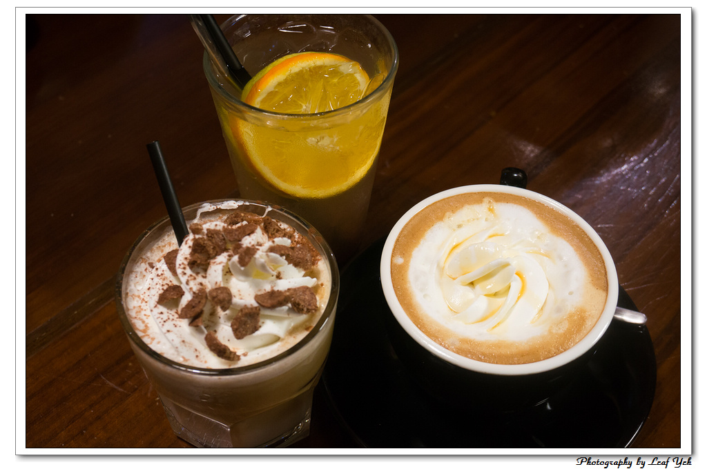 POND BURGER CAFÉ,捷運101站,牛小排漢堡,早午餐,有包廂,咖啡館裡的秘辛(製)漢堡,基隆路咖啡館,信義線美食,信義線咖啡館,輕食,漢堡,木盆沙拉,信義路咖啡館,臨江街咖啡館,通化街咖啡館,吳興街咖啡