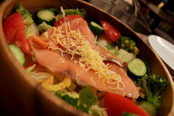 POND BURGER CAFE:台北_POND BURGER CAFE份量十足