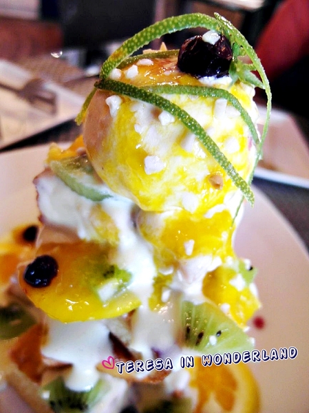 Plus Belle 好時光迴廊-藝文廚房：[食記] 東區◩忠孝復興站◪ 好時光迴廊♫平價下午茶❤甜滋滋蜜糖吐司♬