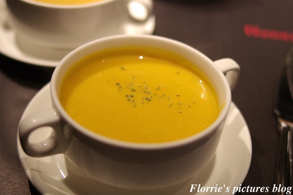 HANA 錵鐵板燒：台北中山區美食~Hana錵鐵板燒~食材100分，服務也許是我不懂的境界吧