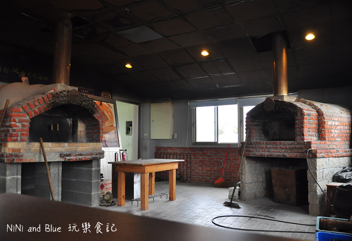 139縣景點赤腳精靈柴燒麵包06.jpg