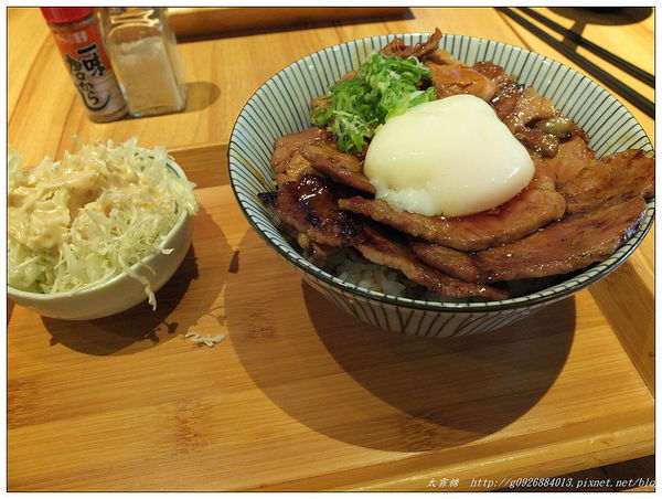 滿燒肉丼食堂：【台北市】通化街「滿燒肉丼食堂」推CP值高的
