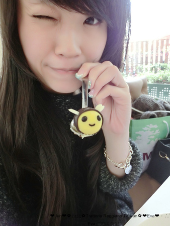 Trattoria Reggiano:【食記】oO。。台北 東區 Trattoria Reggiano Taiwan食品餐廳 大花園 威尼斯花園 小磨菇 小蜜蜂 小飄蟲 提拉米蘇盆栽 超可愛的盆栽花園蛋糕組合,跟著蜜蜂飛舞吧~o○。