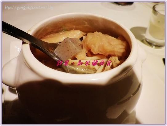 1327338184-3421661983