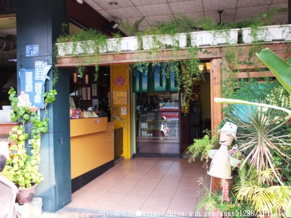 日光森林(勝利店):【美食特搜。屏東市】日光森林(勝利店)。彷彿與大自然一同用餐 屏東精緻早午餐活力美食