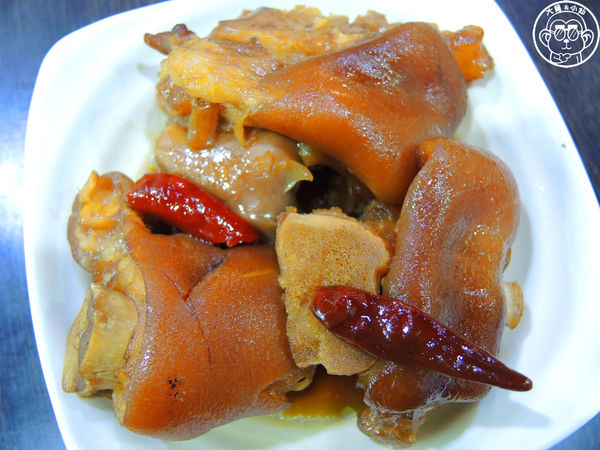 龍記搶鍋麵：呷飽祙【台北中正･龍記搶鍋麵】窄巷裡的好吃熗鍋麵