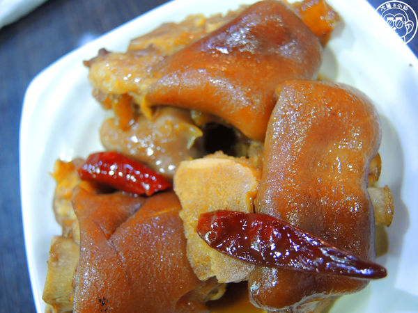 龍記搶鍋麵：呷飽祙【台北中正･龍記搶鍋麵】窄巷裡的好吃熗鍋麵