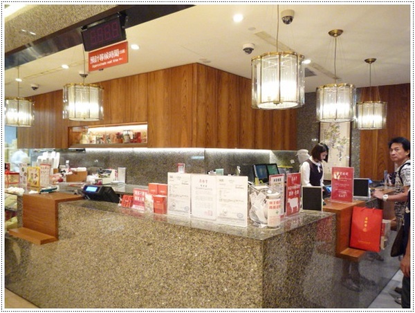 鼎泰豐(板橋店)：【板橋大遠百B1】鼎泰豐－18摺的魅力