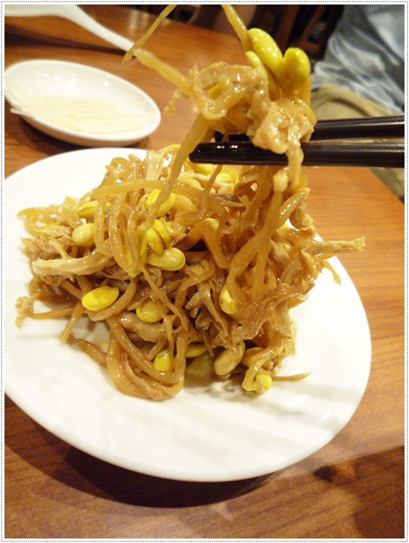 鼎泰豐(板橋店)：【板橋大遠百B1】鼎泰豐－18摺的魅力