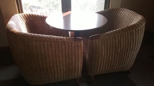 伯朗咖啡館(頭城城堡咖啡館):Enjoy the food, the scenery and the castle,宜蘭深林中的歐式城堡——Mr.Brown頭城城堡店