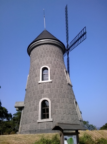 伯朗咖啡館(頭城城堡咖啡館):Enjoy the food, the scenery and the castle,宜蘭深林中的歐式城堡——Mr.Brown頭城城堡店