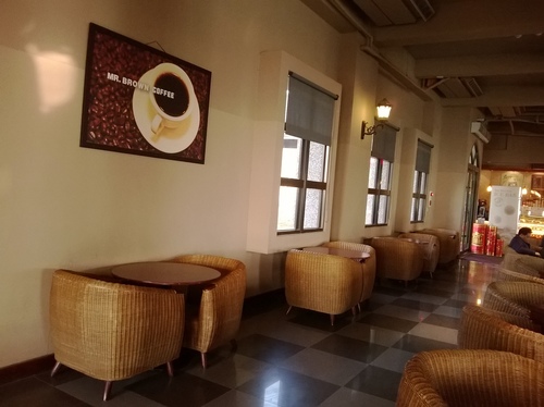 伯朗咖啡館(頭城城堡咖啡館):Enjoy the food, the scenery and the castle,宜蘭深林中的歐式城堡——Mr.Brown頭城城堡店