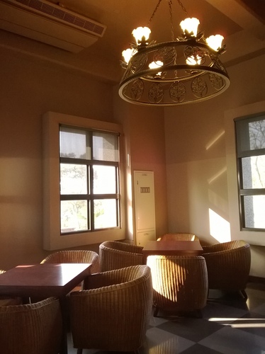 伯朗咖啡館(頭城城堡咖啡館):Enjoy the food, the scenery and the castle,宜蘭深林中的歐式城堡——Mr.Brown頭城城堡店