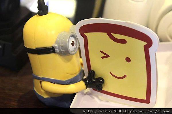 2gether(內湖店):台北/內湖 【療癒系創意厚片吐司-土司人超Q的~】2gether(內湖店)捷運港墘站