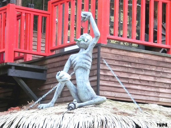 溪頭妖怪村：【南投遊記】注意！！妖怪枯麻占領台灣了@溪頭松林町妖怪村