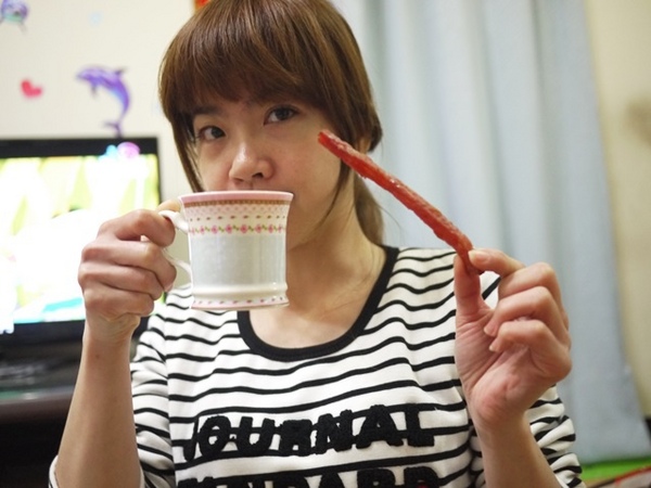 軒記台灣肉乾王:食。中式零嘴-肉乾(團購)。咖啡新朋友!! 軒記台灣肉乾王創新的東西合併幸福美味