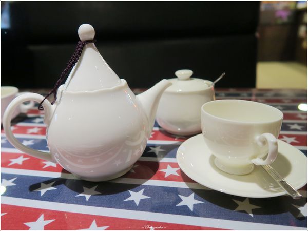 WORTHY活西美式餐飲:台北 捷運新埔站 WORTHY活西美式餐飲~破牆的英雄聯盟X香料版美式料理