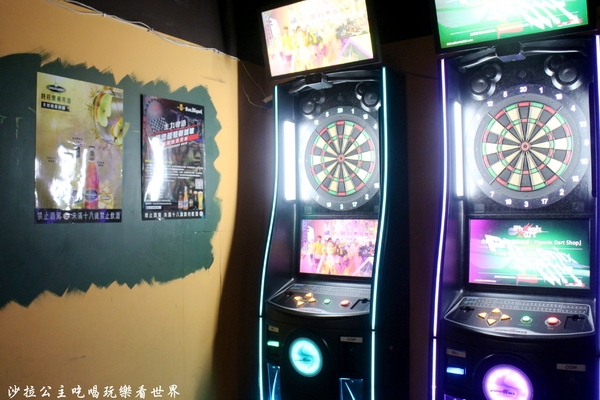 WORTHY活西美式餐飲:板橋致理商圈『WORTHY活西美式餐飲』好吃的烤雞滴甲啦/捷運新埔站