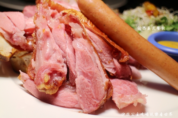 WORTHY活西美式餐飲:板橋致理商圈『WORTHY活西美式餐飲』好吃的烤雞滴甲啦/捷運新埔站