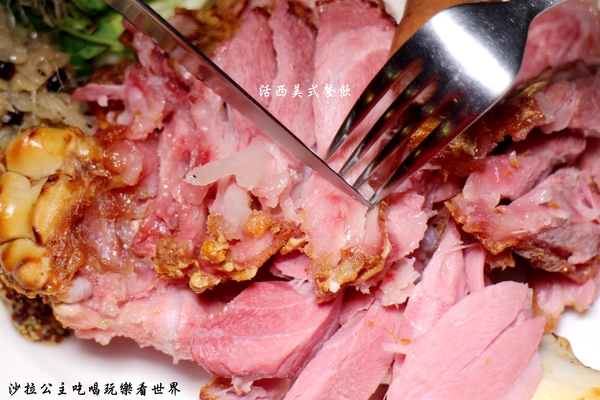 WORTHY活西美式餐飲:板橋致理商圈『WORTHY活西美式餐飲』好吃的烤雞滴甲啦/捷運新埔站