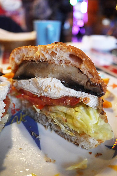 WORTHY活西美式餐飲:享樂、樂活。創意素食漢堡大發現【WORTHY活西美式餐飲】