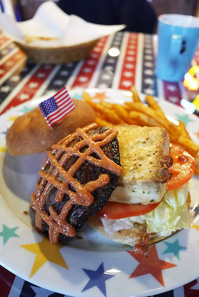 WORTHY活西美式餐飲:享樂、樂活。創意素食漢堡大發現【WORTHY活西美式餐飲】