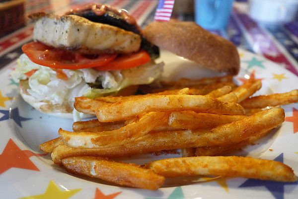 WORTHY活西美式餐飲:享樂、樂活。創意素食漢堡大發現【WORTHY活西美式餐飲】