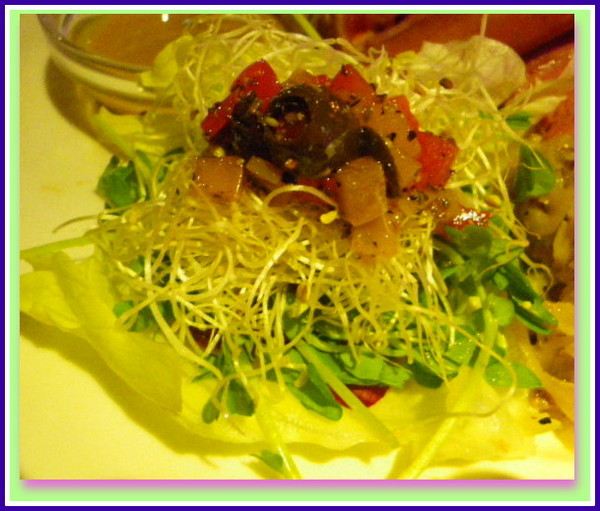 WORTHY活西美式餐飲:有鄉村風味的 【WORTHY活西美式餐飲】