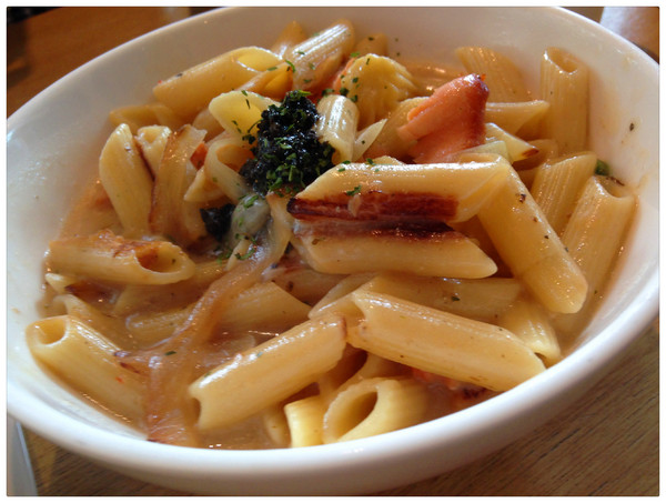 Ms. Bubble cafe(2號店)：【♥美食】享受好日子、好餐、好甜點－Ms.bubble Hideaway貳號店