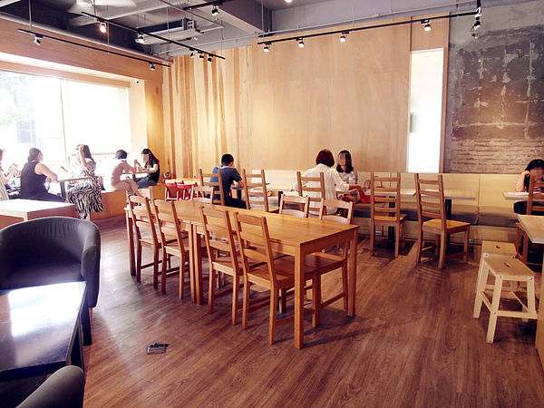 Ms. Bubble cafe(2號店):【中山】Ms. Bubble。讓人想賴在這一整天