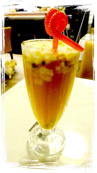 餅乾缺一角cookies missing：【口碑券31】慶祝滿100篇之讓人捨不得離開的寵物餐廳〞餅乾缺一角 〞