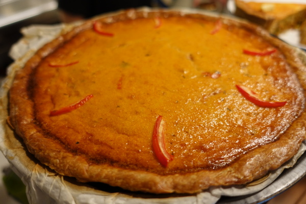 picnic野餐咖啡：(胖樺食記)公館商圈溫州街推薦不限時咖啡廳” picnic野餐咖啡”/有WIFI/有插頭/不收一成服務費/鹹派好吃