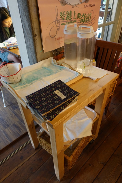 picnic野餐咖啡：(胖樺食記)公館商圈溫州街推薦不限時咖啡廳” picnic野餐咖啡”/有WIFI/有插頭/不收一成服務費/鹹派好吃