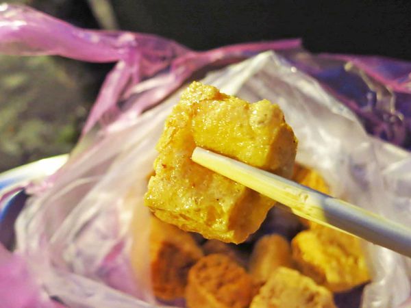 【板橋美食】好味道臭豆腐-等超過1小時才能吃到的排隊美食