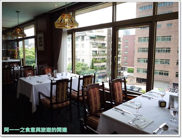 台北福華大飯店-羅浮宮：捷運大安站美食 台北福華飯店 羅浮宮午餐Buffet～千元以內包肥好選擇