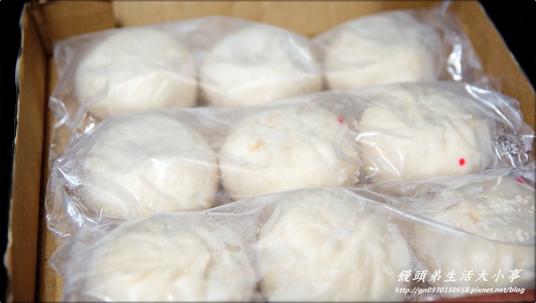 很普通水煎包:【很普通水煎包】一點都不簡單~超會爆漿的包子