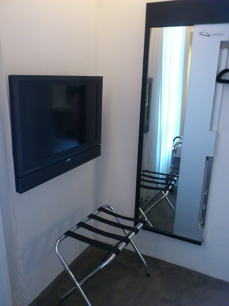 新驛旅店(台北車站二館)：[台北][住宿]新驛旅店/台北車站二館~悠遊台北方便快捷(近台北捷運站)