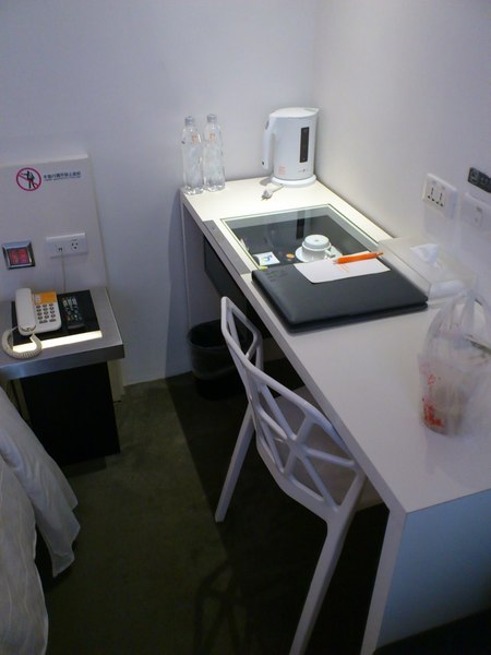 新驛旅店(台北車站二館)：[台北][住宿]新驛旅店/台北車站二館~悠遊台北方便快捷(近台北捷運站)