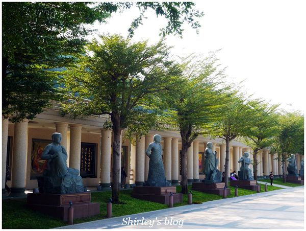 佛陀紀念館:高雄‧佛陀紀念館