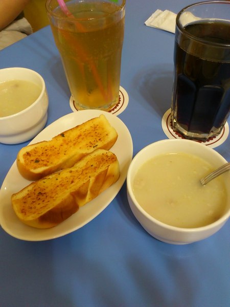 橘熊屋親子餐廳：[高雄][美食]橘熊屋親子餐廳~親子同遊好去處