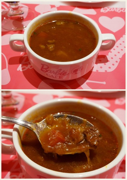 Barbie Cafe:『邀約』尖叫吧~女孩!!夢幻粉紅芭比咖啡Barbie Cafe【台北/東區】