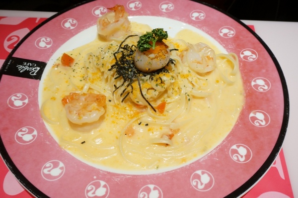 Barbie Cafe:『邀約』尖叫吧~女孩!!夢幻粉紅芭比咖啡Barbie Cafe【台北/東區】